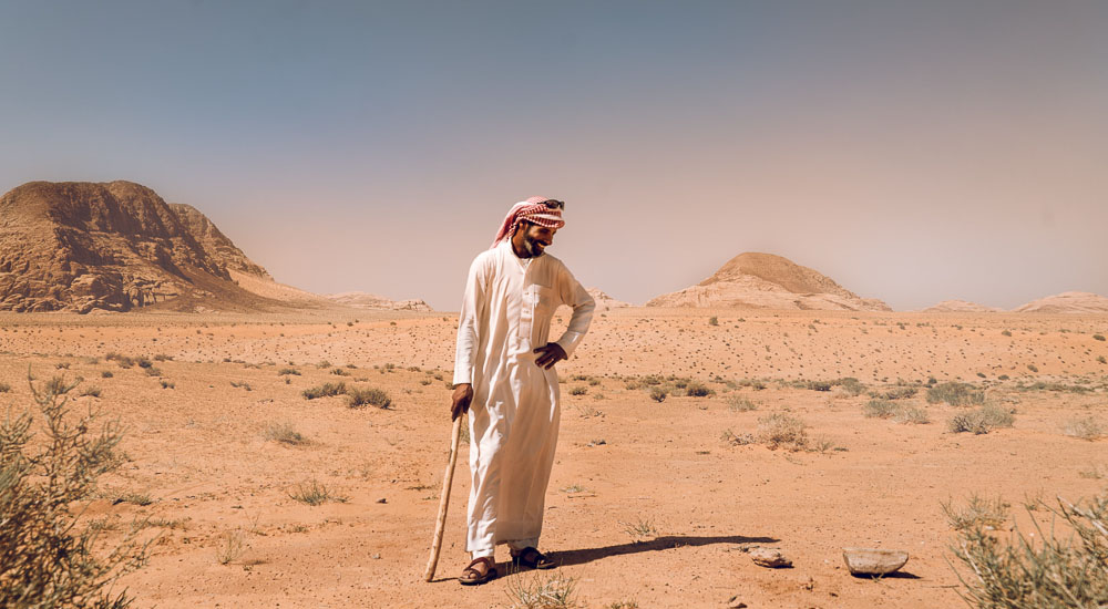 Bedouin Tour guide - Wadi Rum private Jordan tour